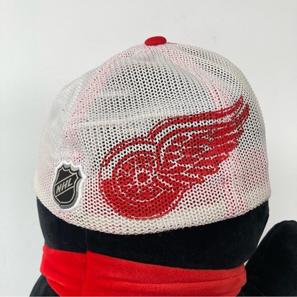 Reebok Men’s Detroit Red Wings Red White Mesh Cap Embroidered Logo NHL Authentic - Picture 8 of 10